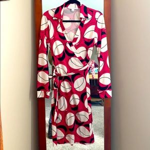 Diane Von Furstenberg Wrap Dress 10 silk